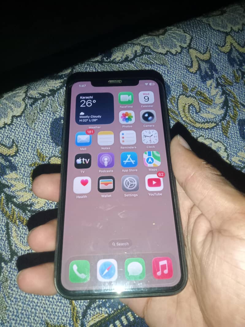 Apple iPhone 11 Pro 3