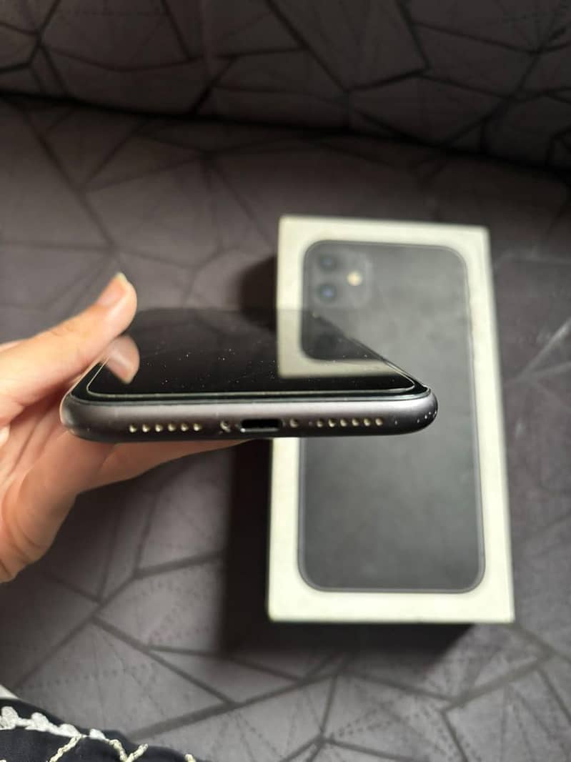 Apple iPhone 11 5