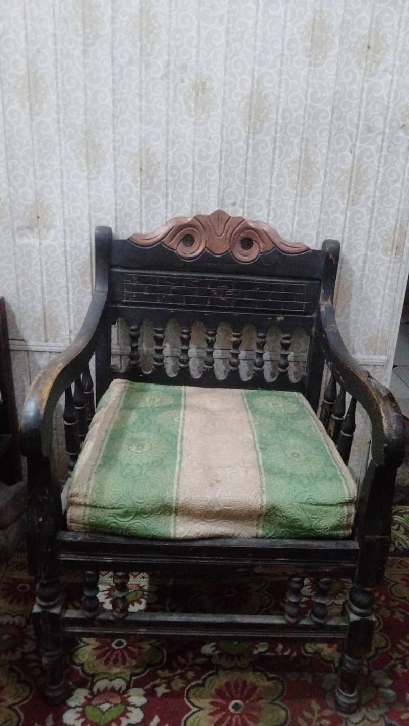 Chinese Sofas With Cushions + Covers 0