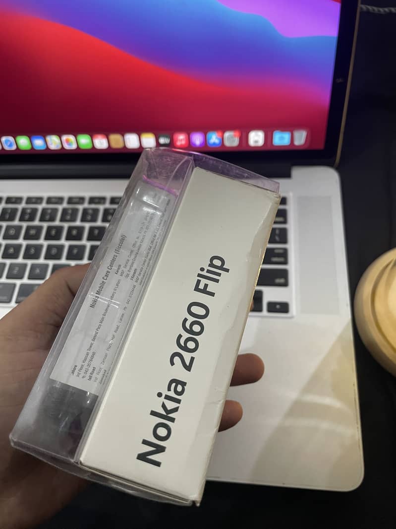 Nokia 2660 4