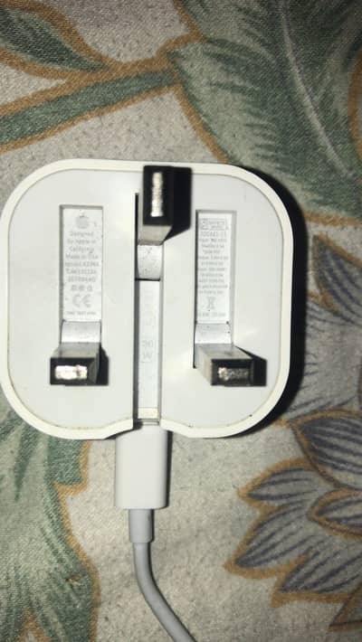 Original apple usb-20w charger with cable