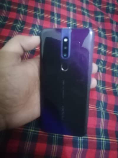 OPPO F11 Pro