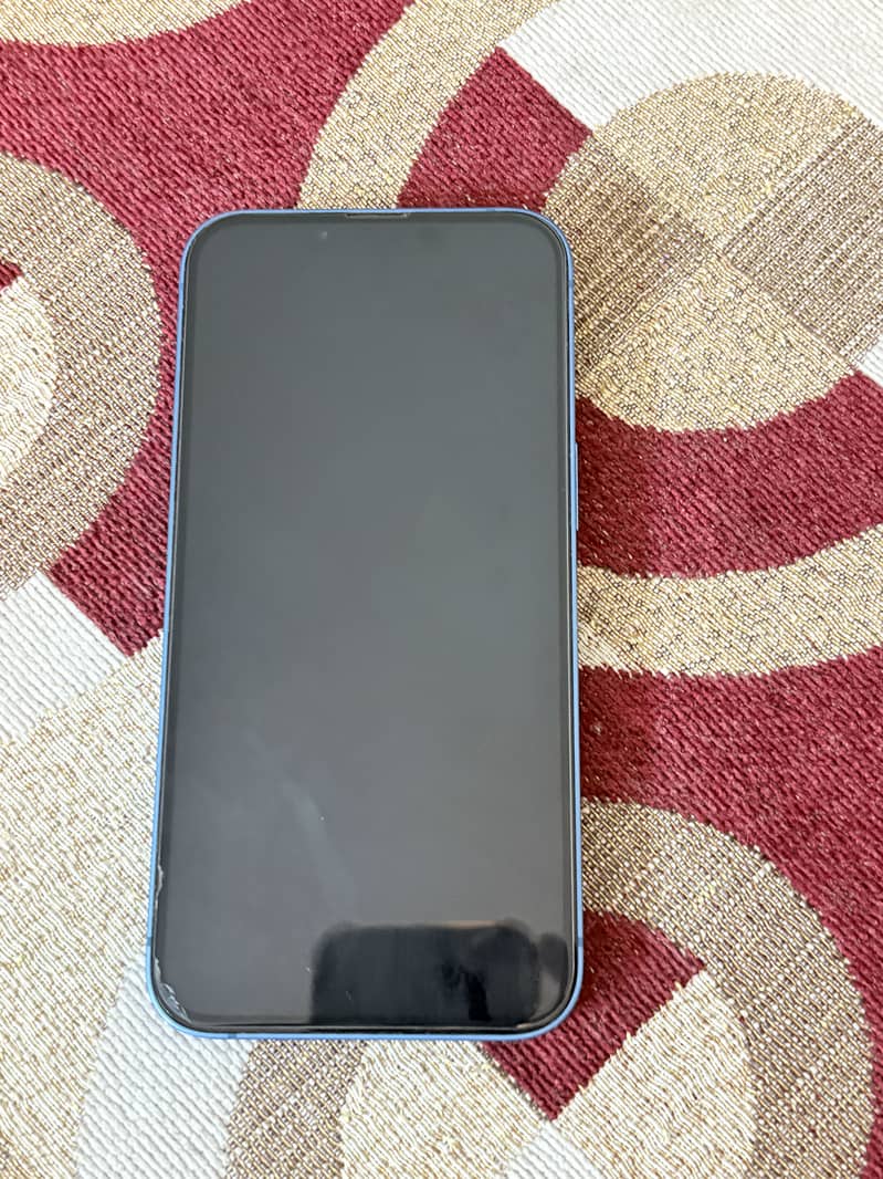 Apple iPhone 13 2