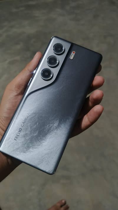 Tecno CAMON 40 Pro