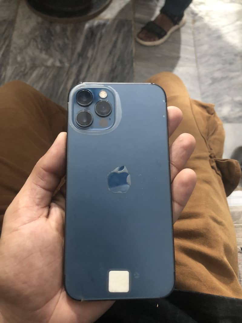 Apple iPhone 12 Pro 1