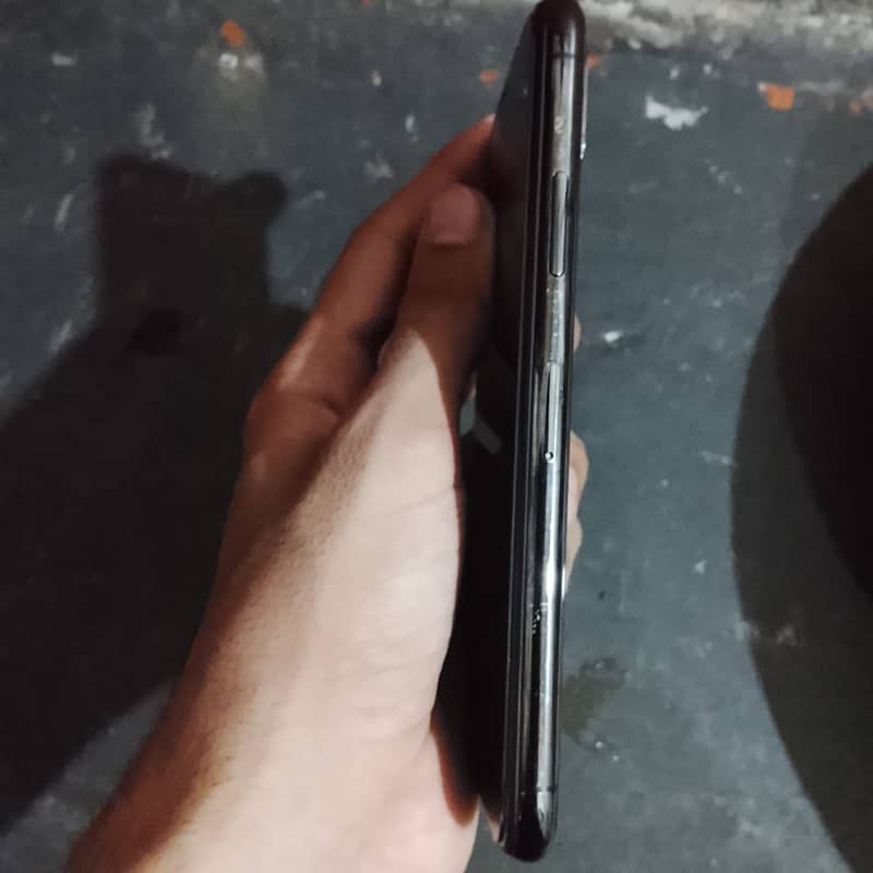 Apple iPhone X 1