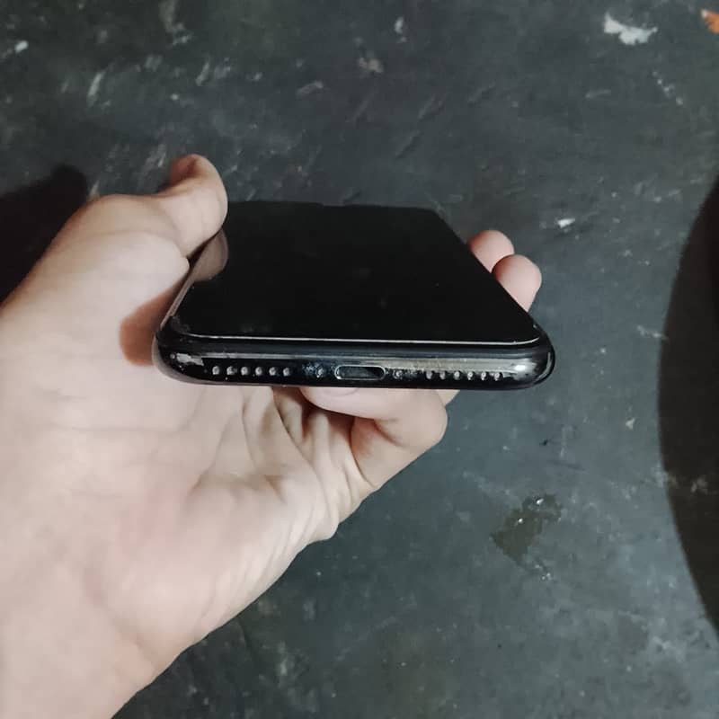 Apple iPhone X 2