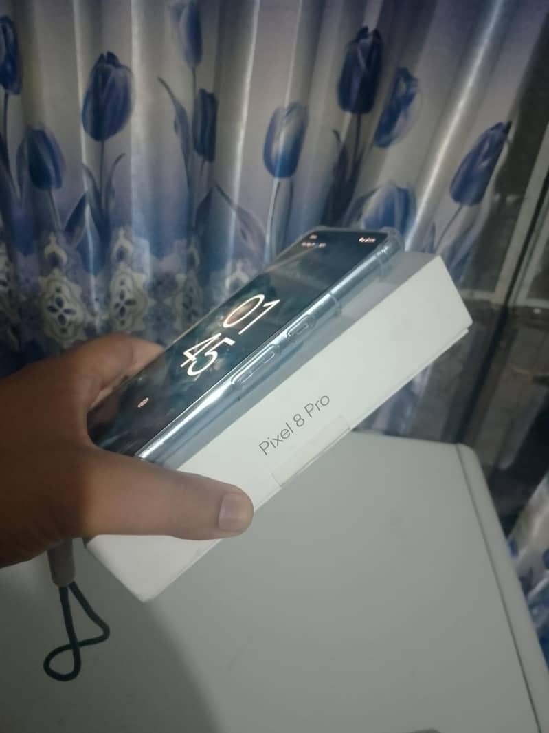 Google Pixel 8 Pro 8