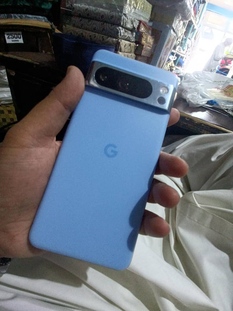 Google Pixel 8 Pro 9