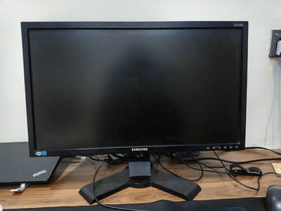 Samsung 24 inch monitor with adjustable stand