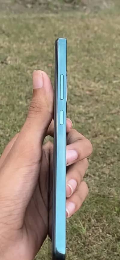 OPPO Reno 12f