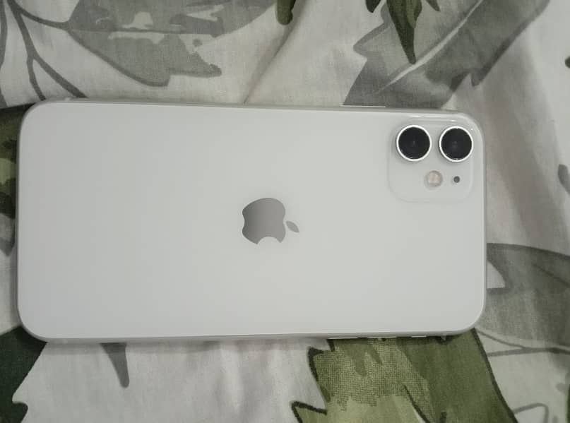 Apple iPhone 11 cash on delivery only in Multan 0