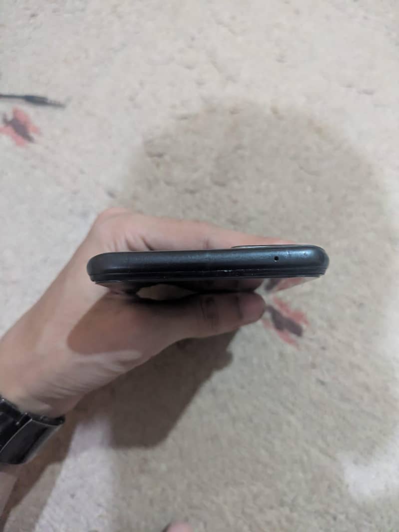Realme 9i 5