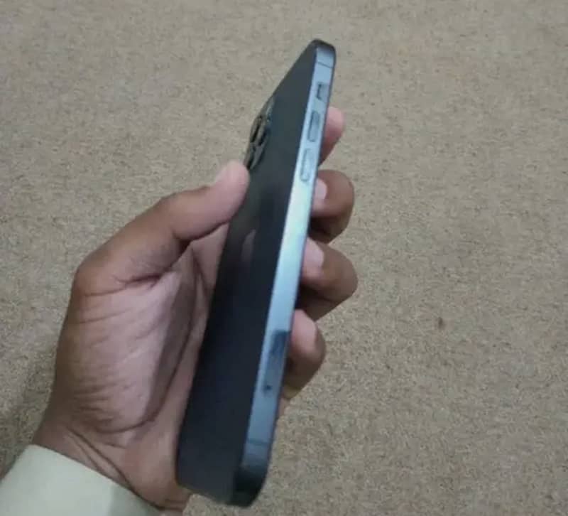 Iphone 12 pro 0