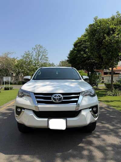 Toyota Fortuner V 2018