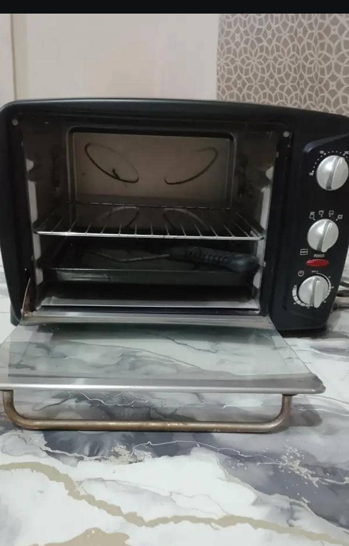 microwave oven+toaster 0