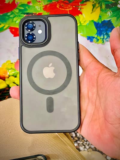Apple iPhone 12