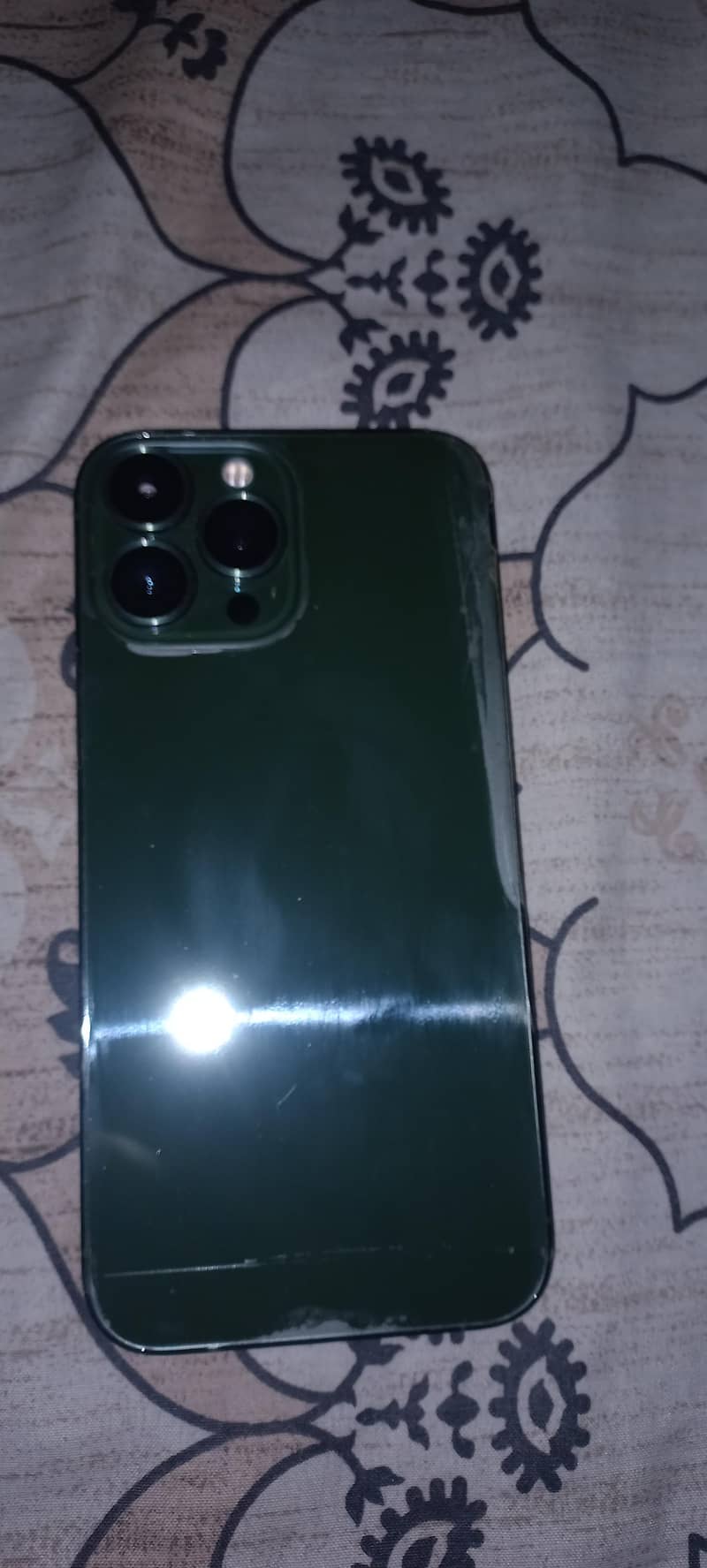 Apple iPhone 13 Pro Max 0