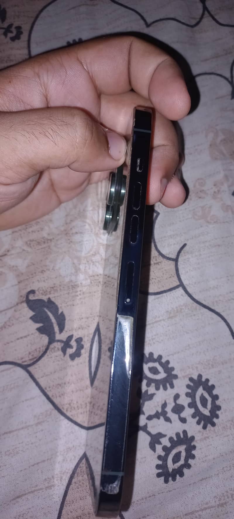 Apple iPhone 13 Pro Max 3