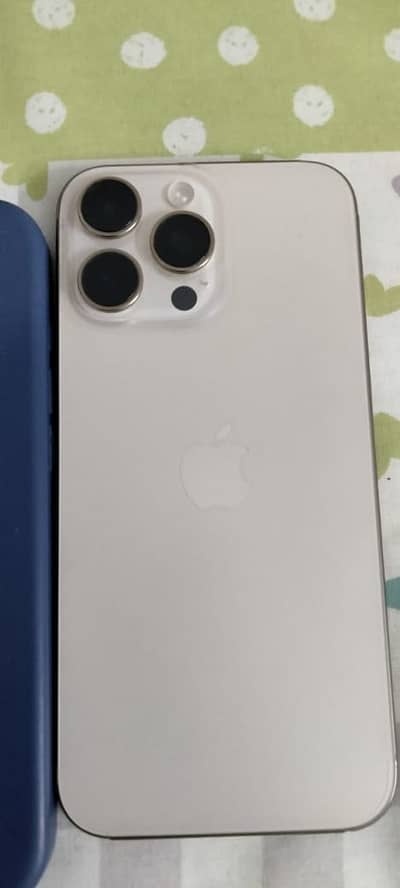 Apple iPhone 16 Pro Max JV