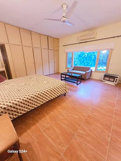 Upper Portion Fully Furnished For only Foreigners or diplomats