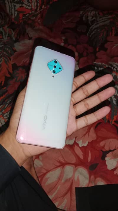 Vivo S1 Pro 8+128 box available