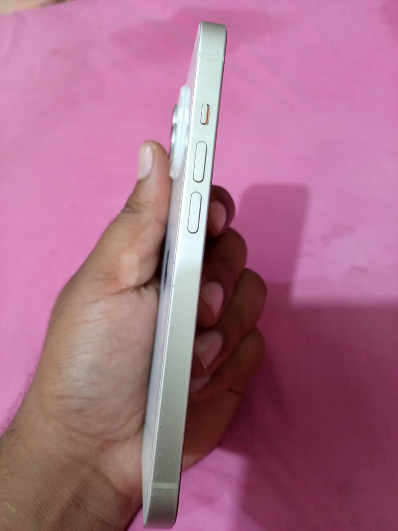 Apple iPhone 14 1