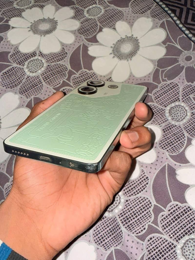 Tecno CAMON 20 3