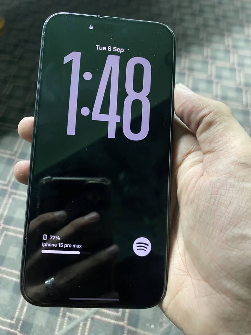 Apple iPhone 15 Pro Max 6