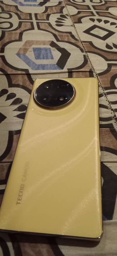 Tecno CAMON 30S