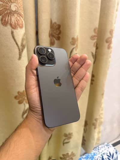 Apple iPhone 15 Pro Max Factory Unlock