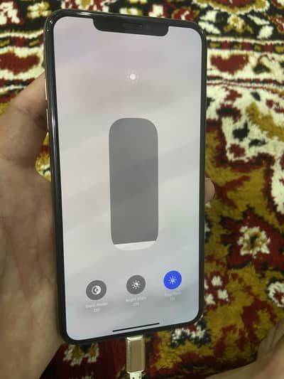 Apple iPhone XS Max Golden colour