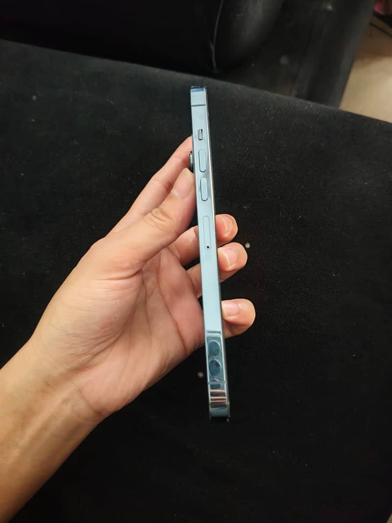 Apple iPhone 13 Pro Max 5
