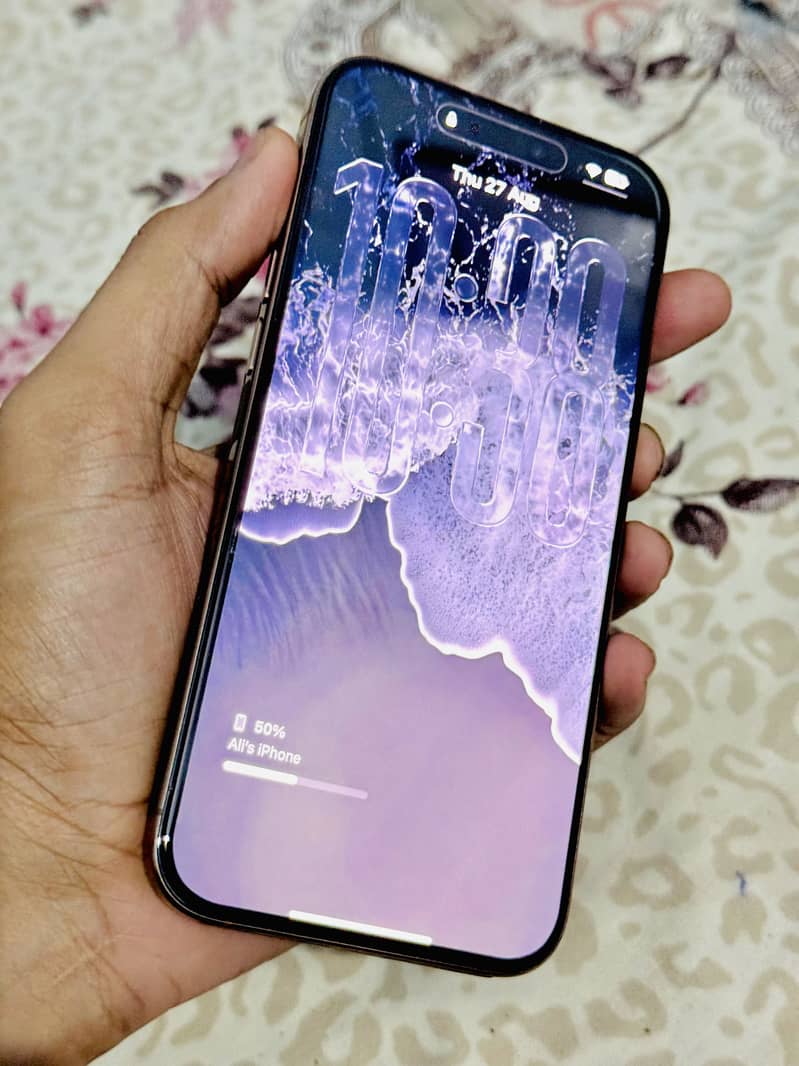 Apple iPhone 16 Pro Max 5