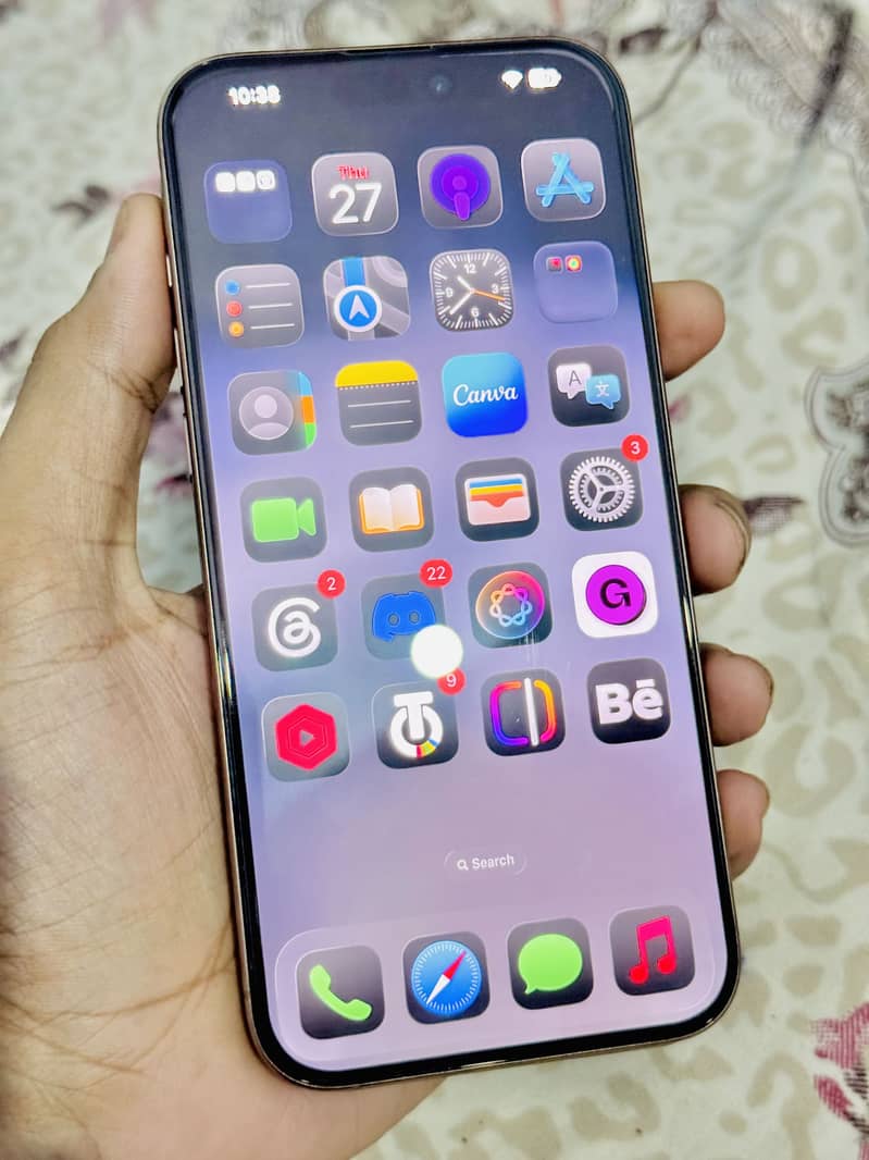 Apple iPhone 16 Pro Max 6