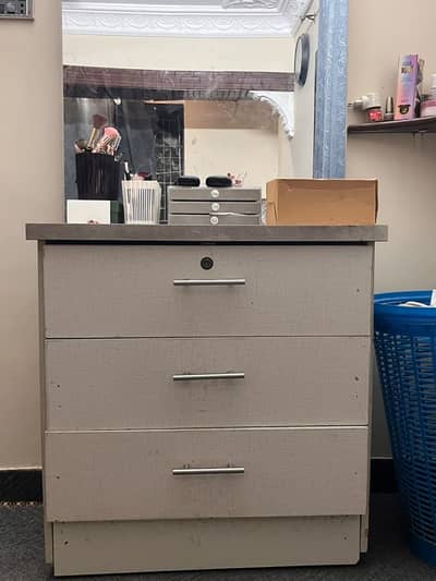 bedroom set with mattress