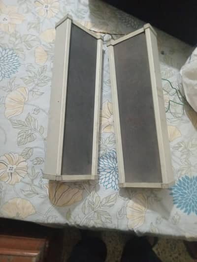 Speaker set