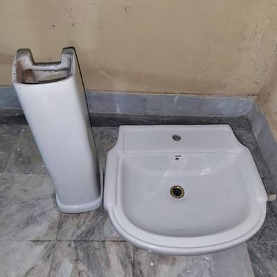 3 Pcs White Ceramic Pedestal Wash Basin Set For Sale