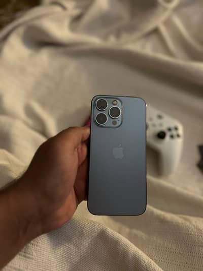 Apple iPhone 13 Pro