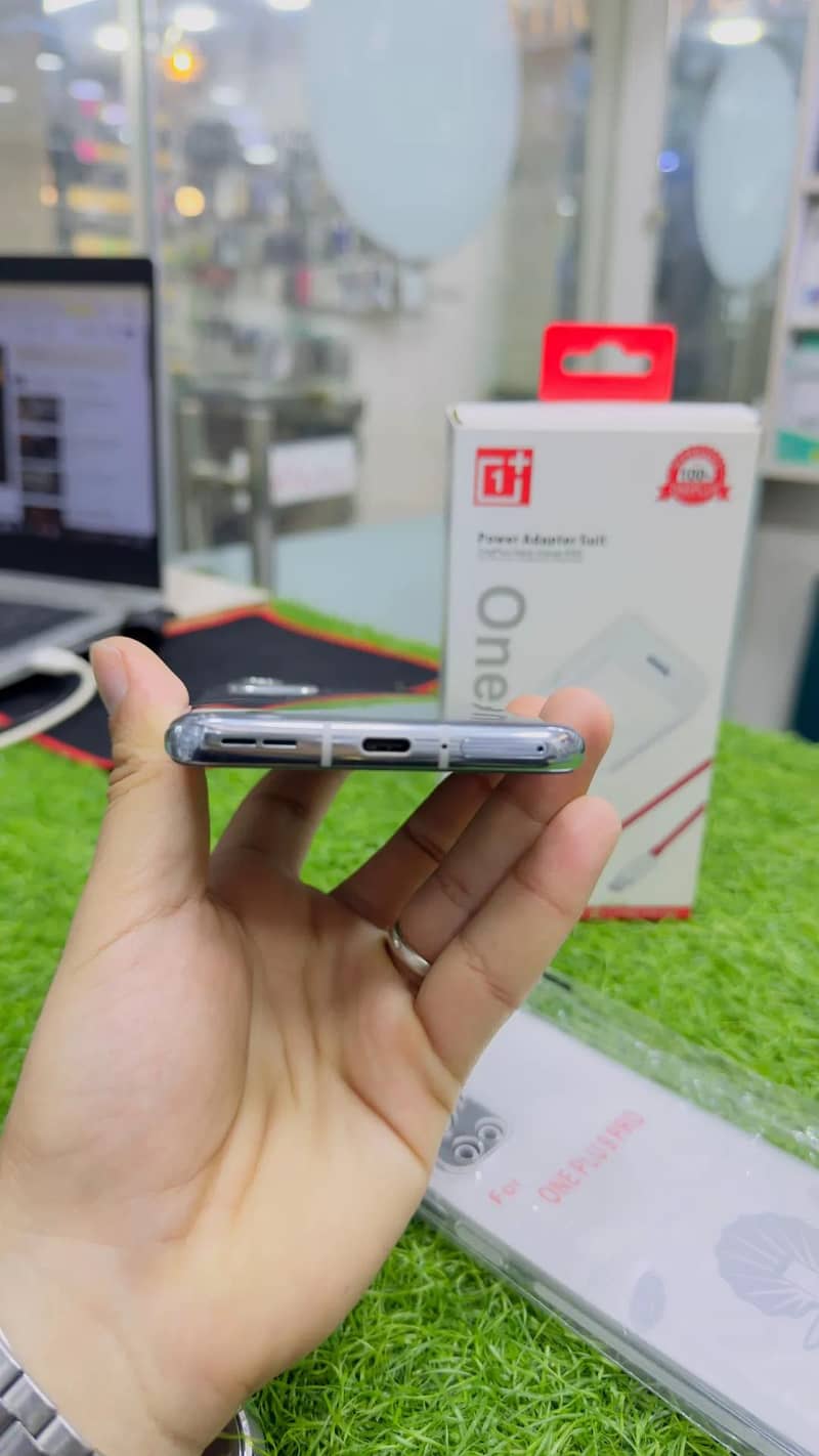 One Plus 9 Pro 1
