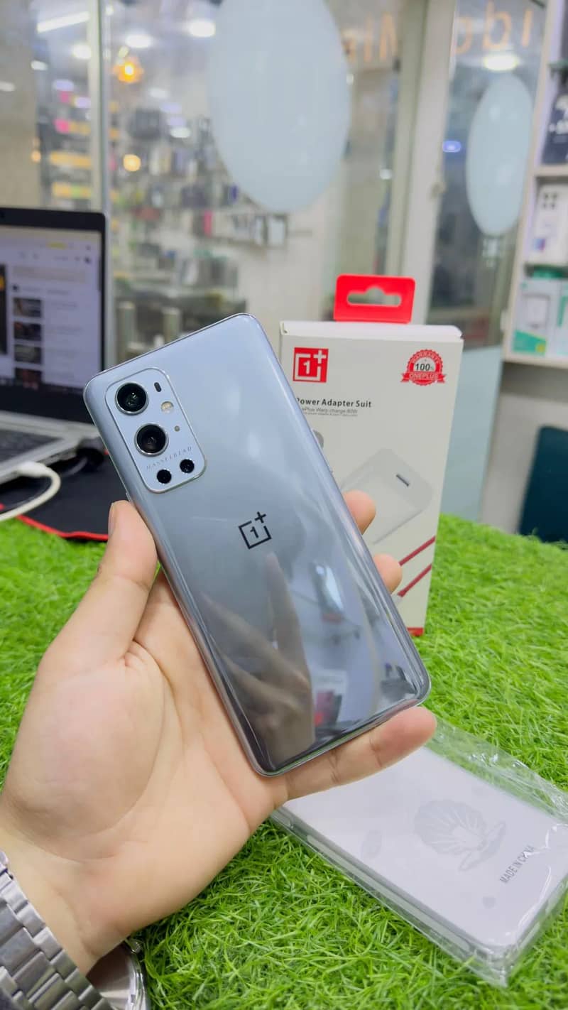 One Plus 9 Pro 4