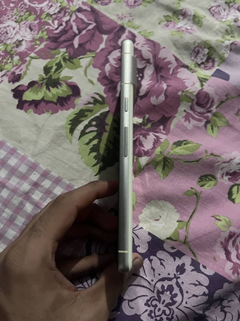 Google Pixel 7 2