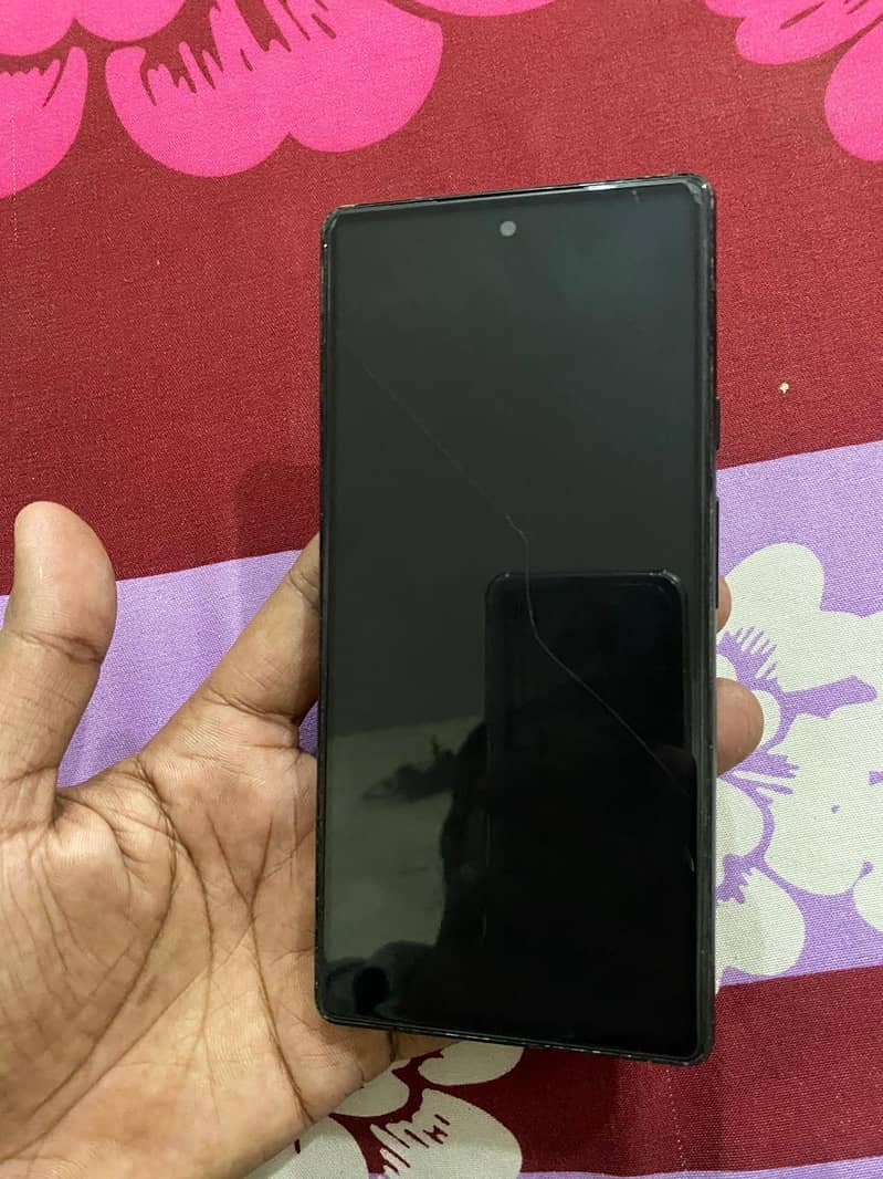 Google Pixel 6 ( read add ) 1