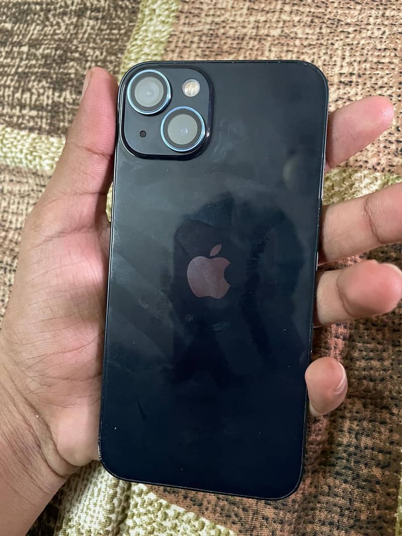 Apple iPhone 13 2