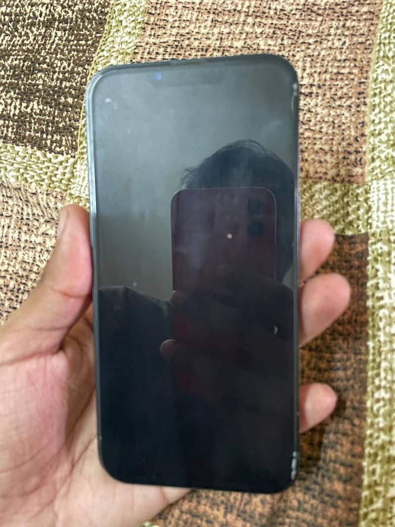Apple iPhone 13 3