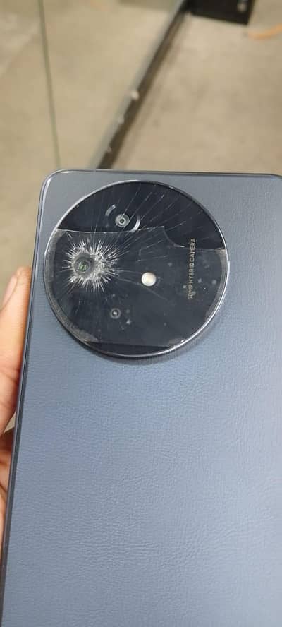 TCL 50 XL