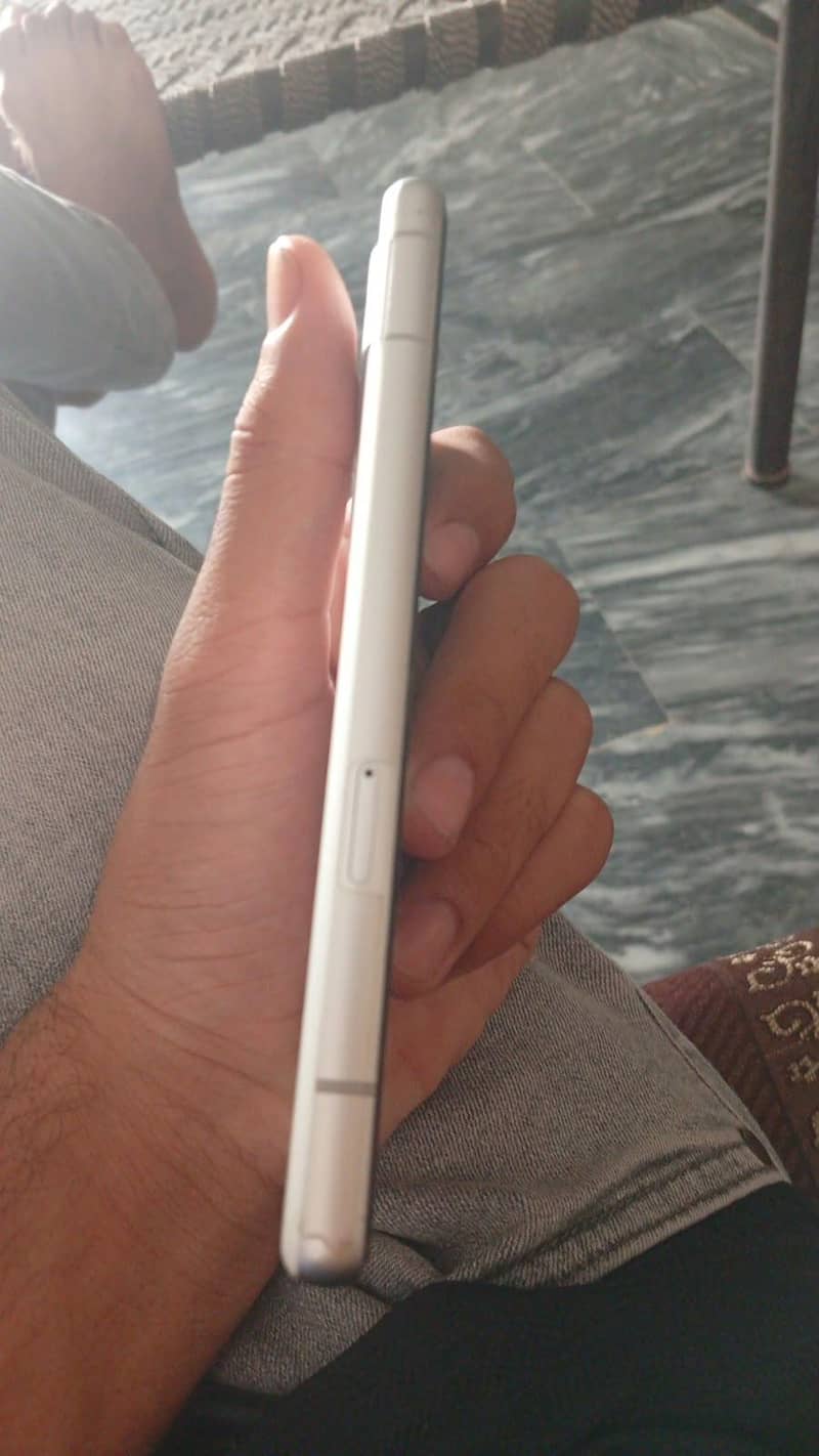 Google Pixel 7a 3