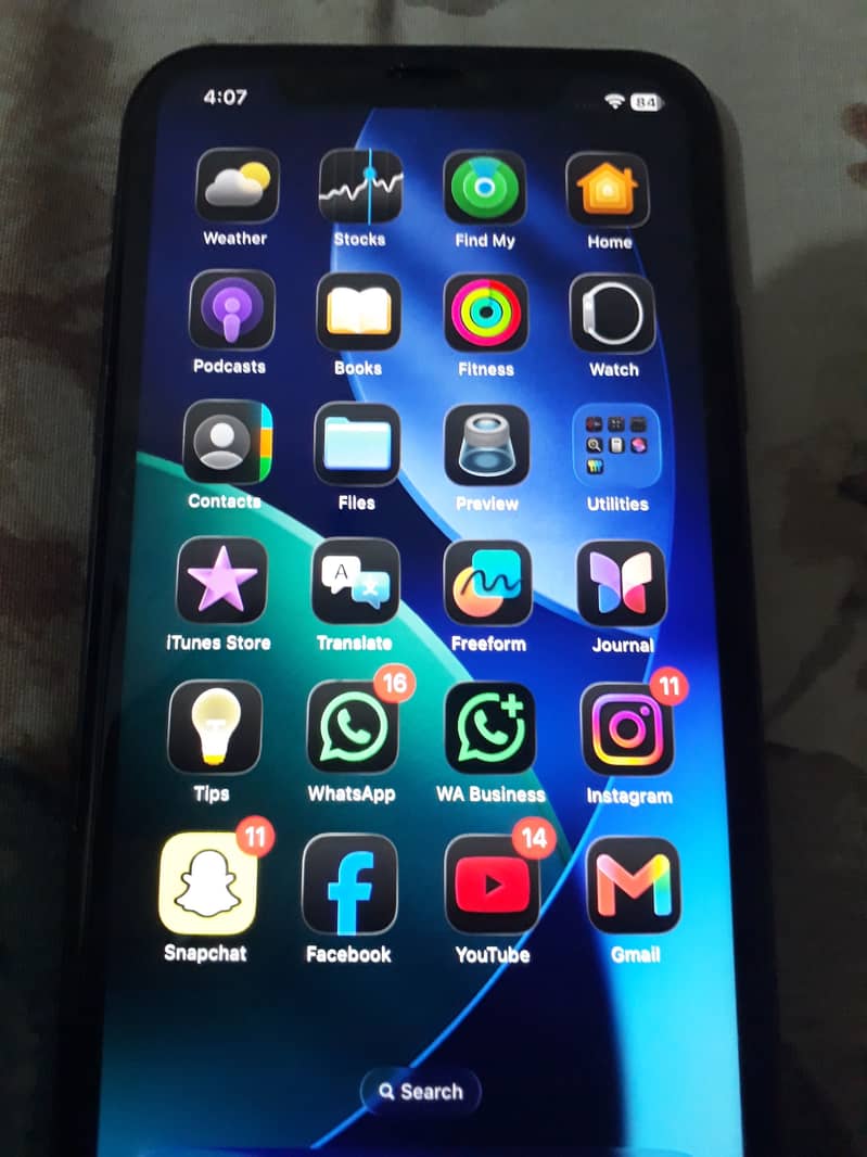Apple iPhone 11 0