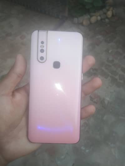 Vivo V15