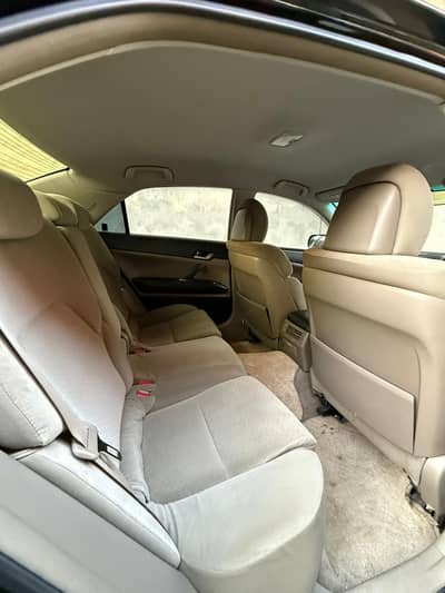 Toyota Mark X 2008 better thn Honda civic Corolla